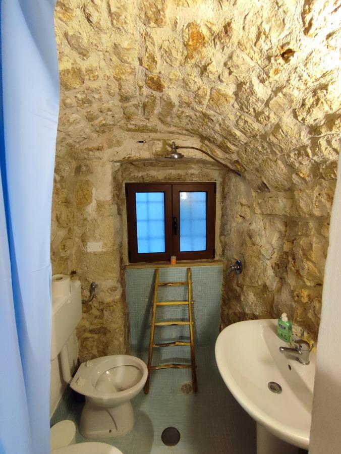 Апартаменти Ostuni- Casa Cisterna Porta San Demetrio Екстер'єр фото